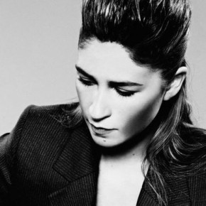 Claire Denamur - Bang Bang Bang (clip officiel) Claire Denamur - Bang Bang Bang (clip officiel)