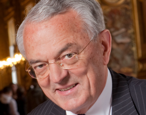 Mineurs isolés étrangers : Jean Arthuis indigne et hors la loi ! Mineurs isolés étrangers : Jean Arthuis indigne et hors la loi !