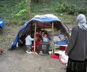 Invasion, délinquance, mendicité, saleté? Tout dire sur les Roms Invasion, délinquance, mendicité, saleté? Tout dire sur les Roms